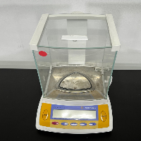Sartorius CP225D Analytical Balance image 2